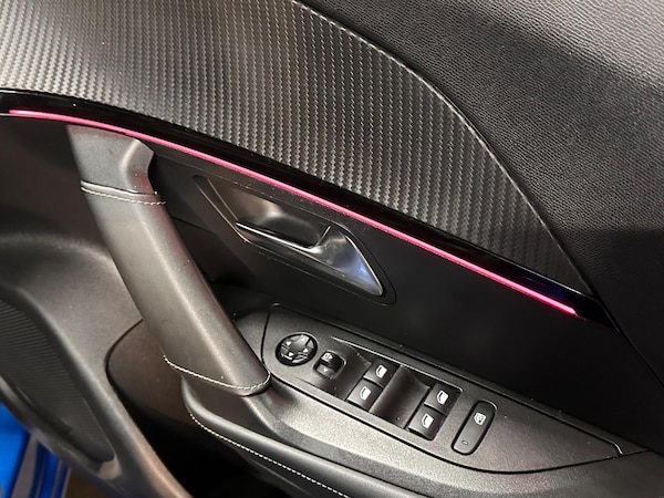 Used Peugeot E-2008 2020 for sale - 76269972: Photo 19
