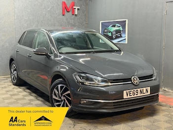 Used Volkswagen Golf 2019 for sale - 78047037: Photo