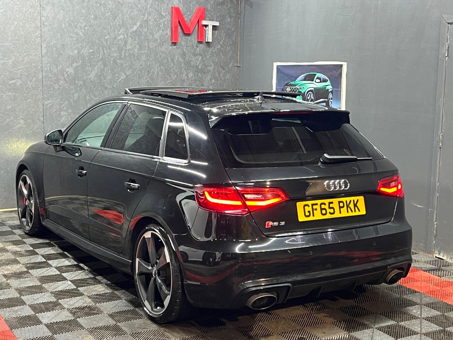 Used Audi RS3 2015 for sale - 77784139: Photo 17