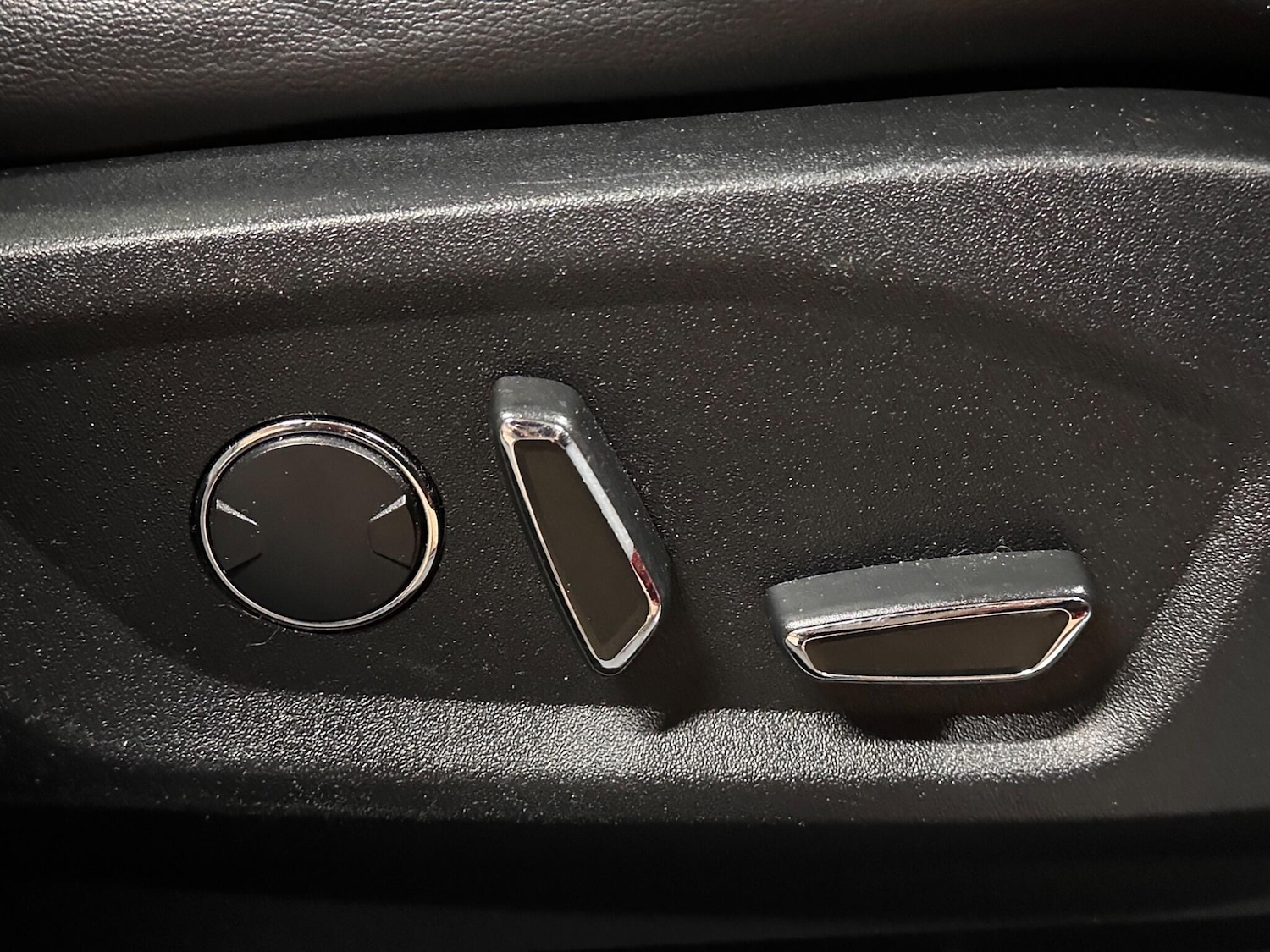 Used Ford Edge 2017 for sale - 76371096: Photo 19