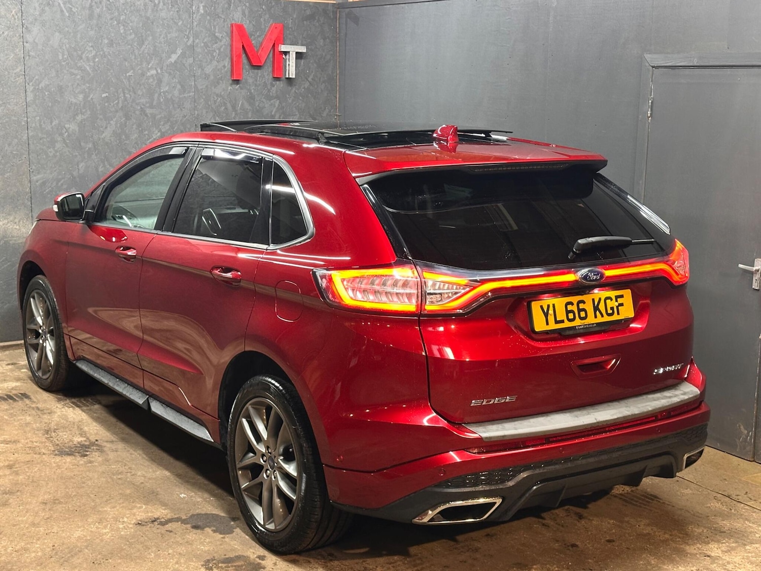 Used Ford Edge 2017 for sale - 76371096: Photo 4