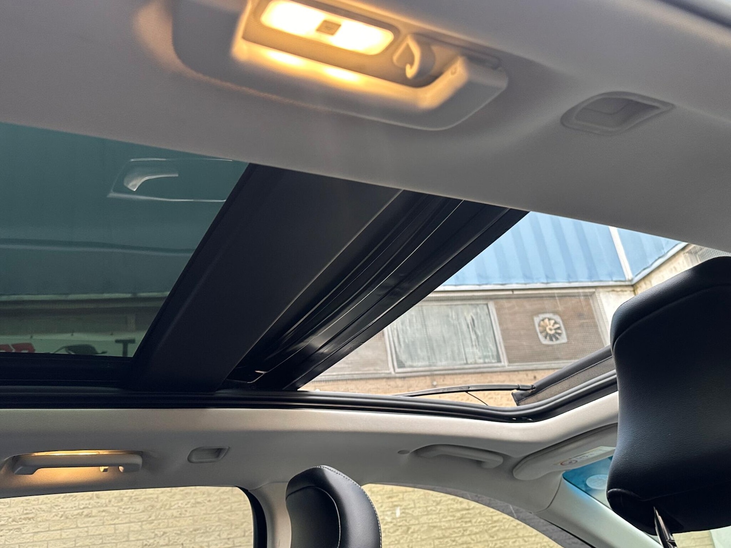 Used Ford Edge 2017 for sale - 76371096: Photo 41