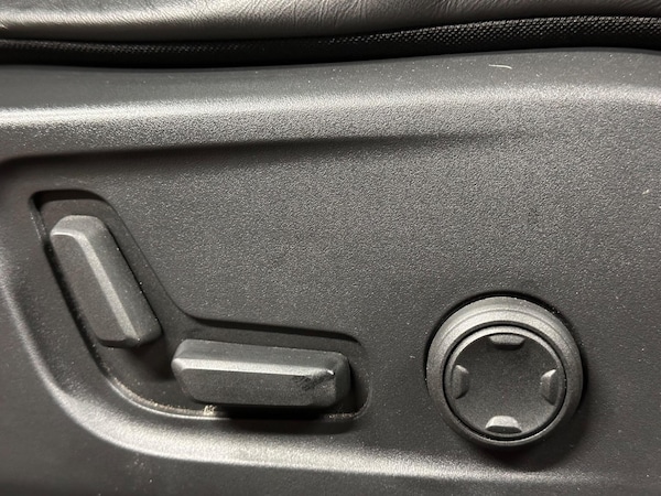 Used Volvo XC40 2018 for sale - 76269913: Photo 21
