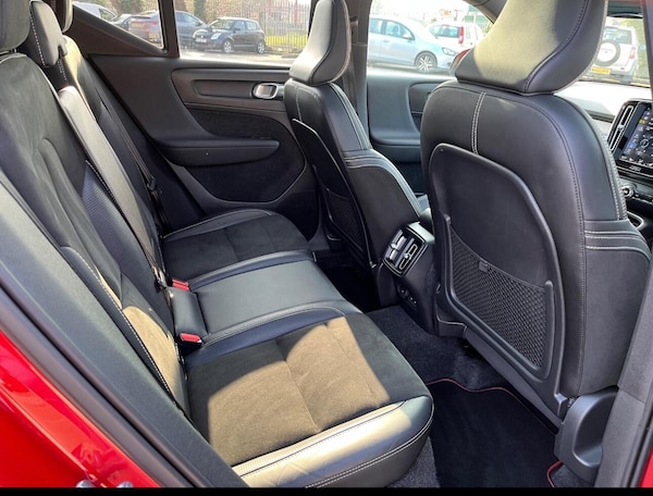 Used Volvo XC40 2018 for sale - 76269913: Photo 33