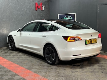 Used Tesla Model 3 2019 for sale - 79157962: Photo