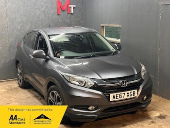 Used Honda HR-V 2017 for sale - 77484140: Photo