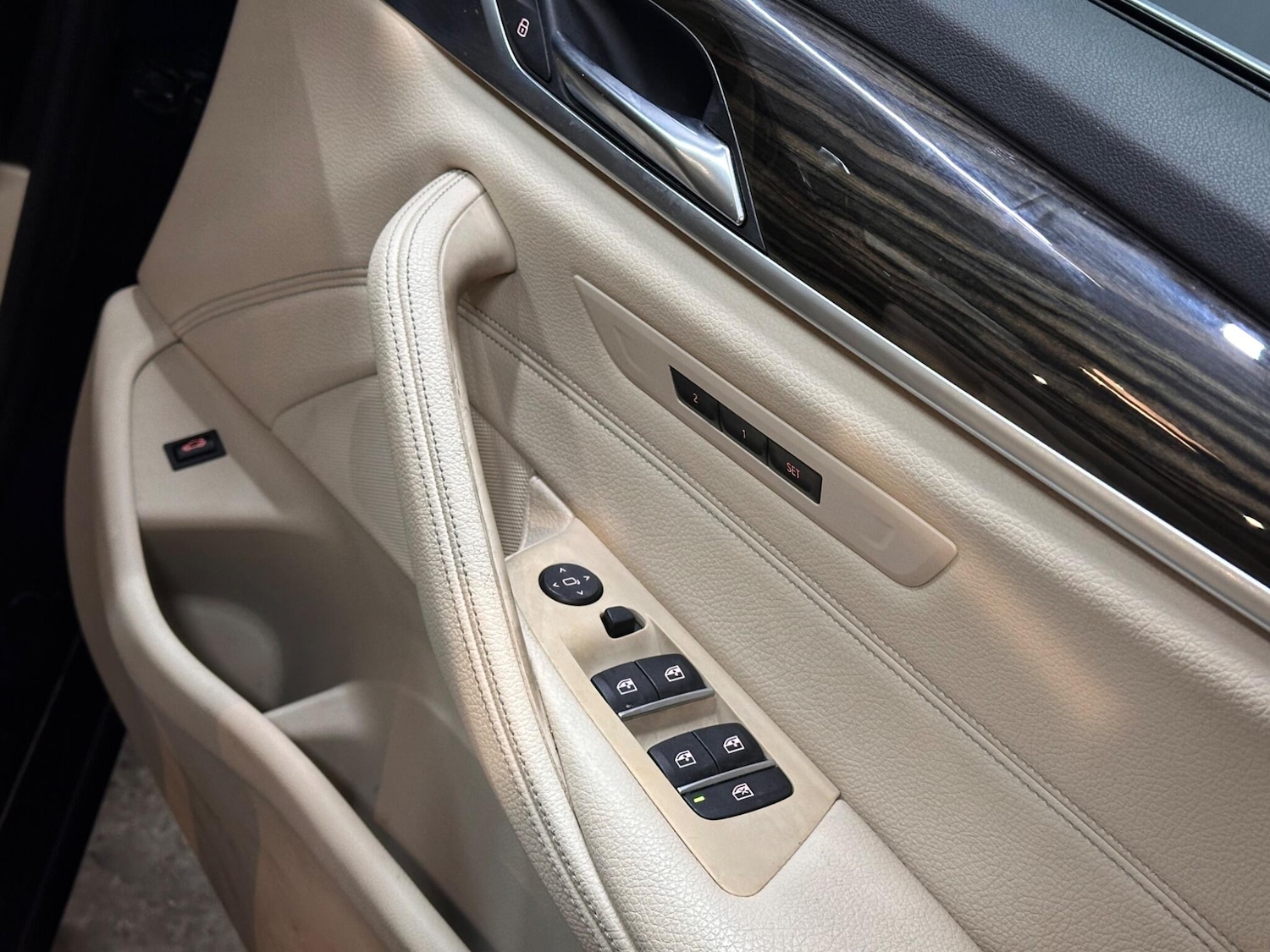 Used BMW 5 Series 2018 for sale - 76658545: Photo 41