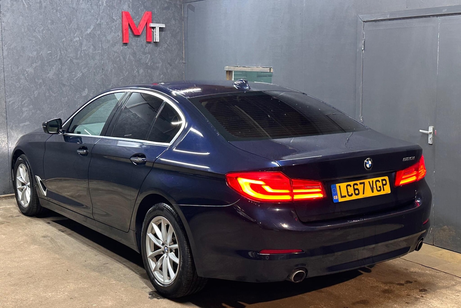 Used BMW 5 Series 2018 for sale - 76658545: Photo 9