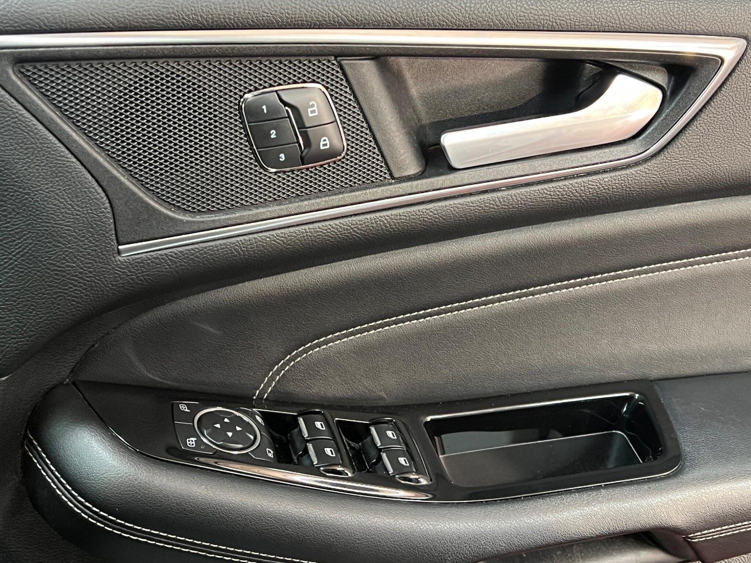 Used Ford Edge for sale - 78116272: Photo 28