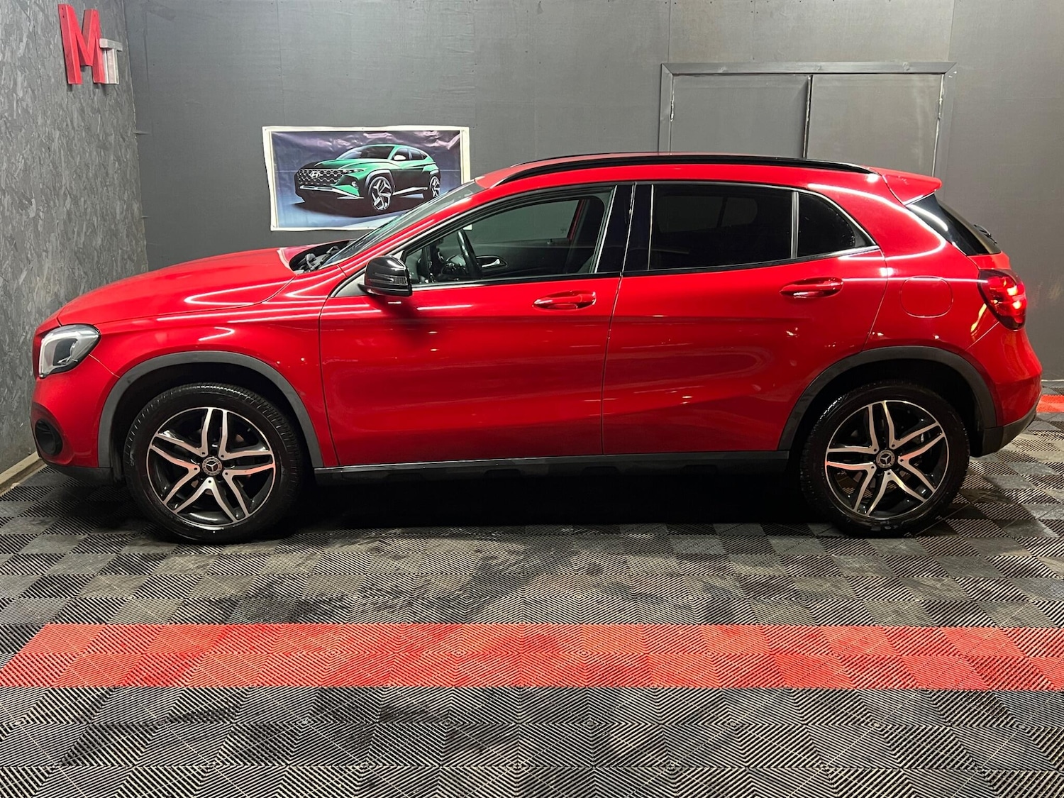 Used Mercedes-Benz GLA 2019 for sale - 77305451: Photo 4