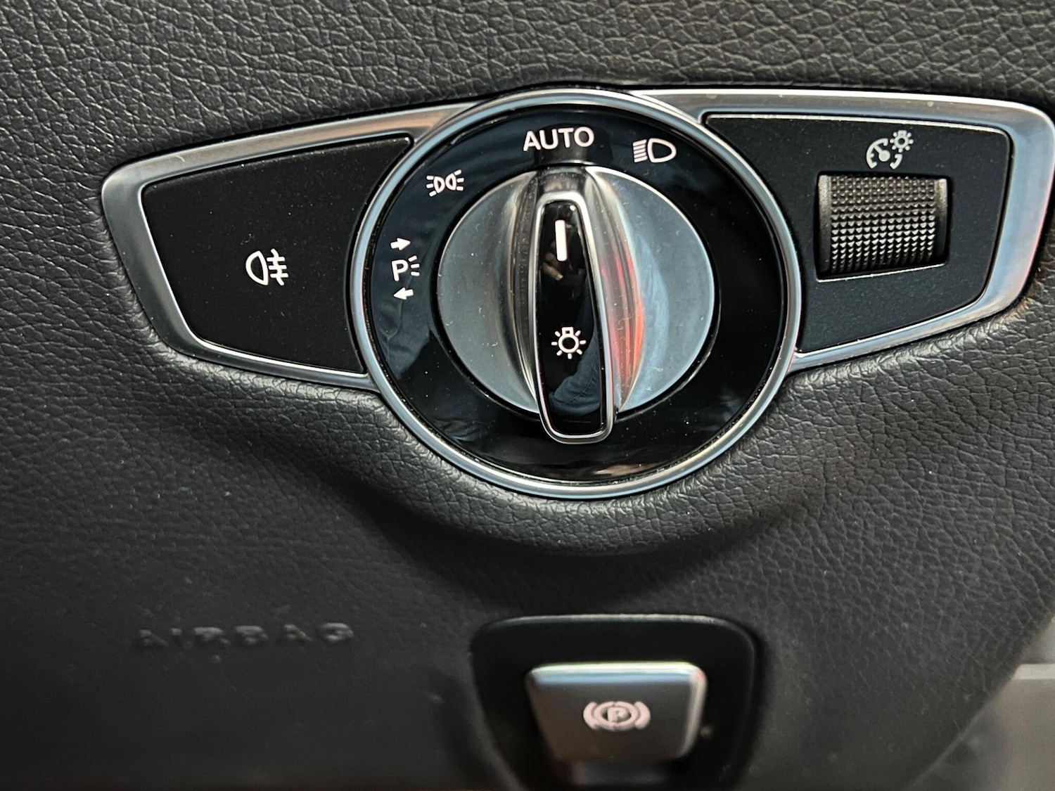 Used Mercedes-Benz E Class 2018 for sale - 77658480: Photo 26