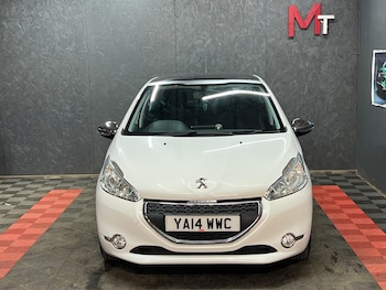 Used Peugeot 208 2014 for sale - 78471592: Photo