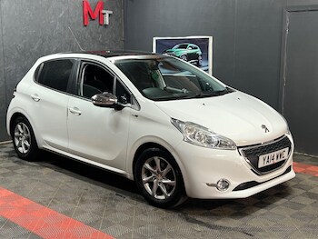 Used Peugeot 208 2014 for sale - 78471592: Photo