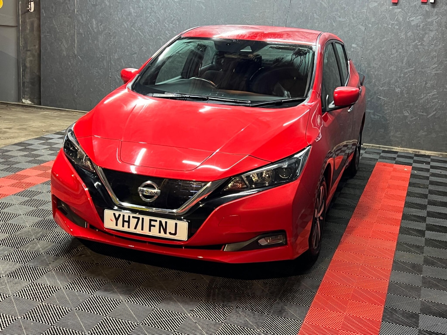 Used Nissan Leaf 2021 for sale - 76964482: Photo 3