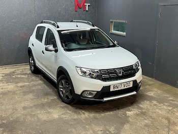 Used Dacia Sandero Stepway 2017 for sale - 75609843: Photo