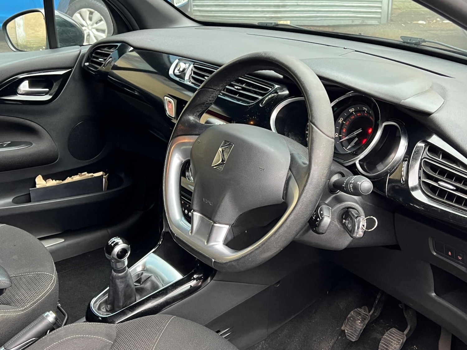 Used Citroen DS3 2014 for sale - 77255078: Photo 15