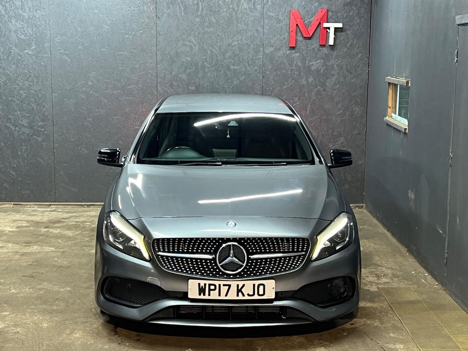 Used Mercedes-Benz A-Class 2017 for sale - 76422836: Photo 2