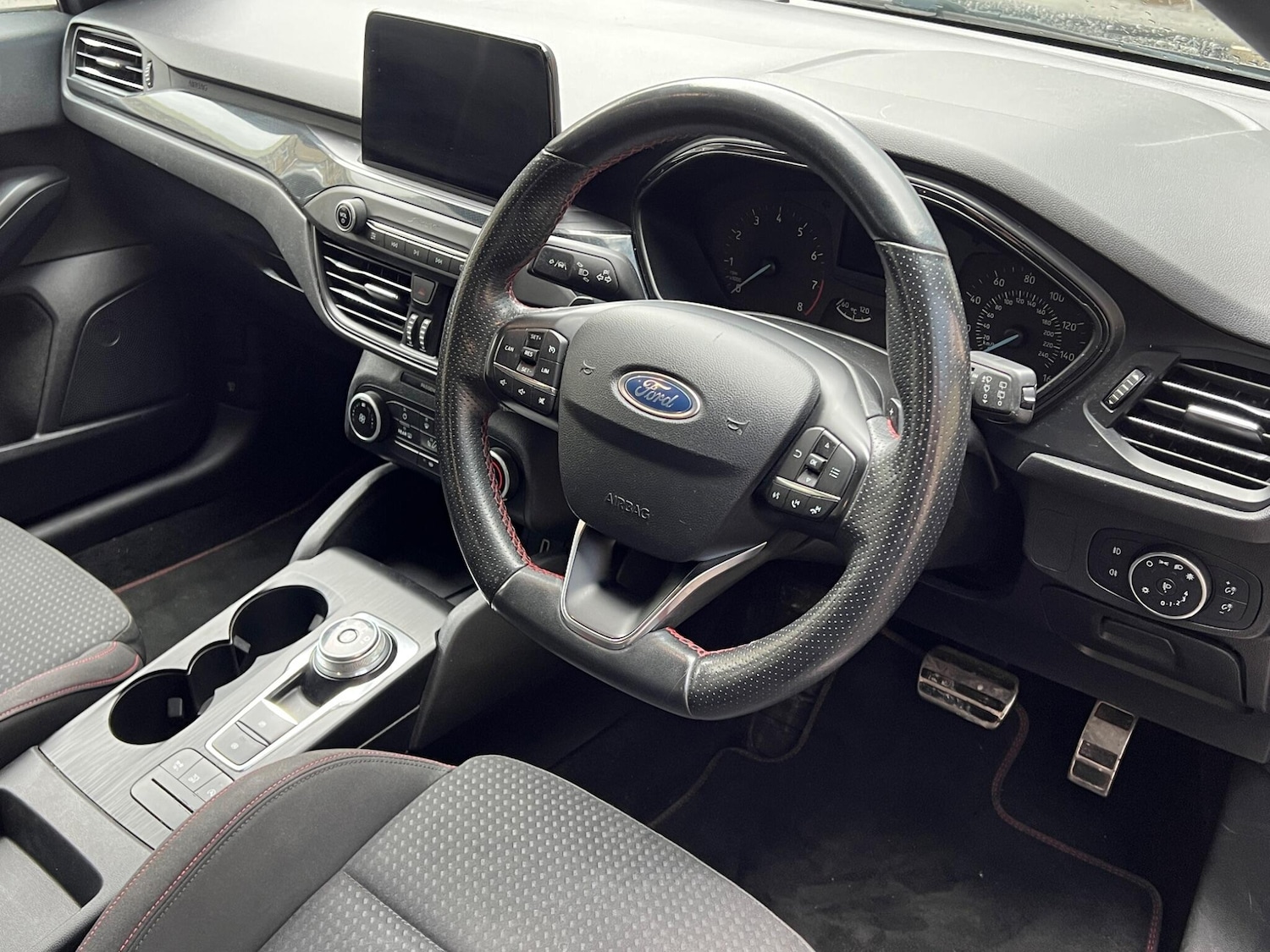 Used Ford Focus 2019 for sale - 76632940: Photo 19