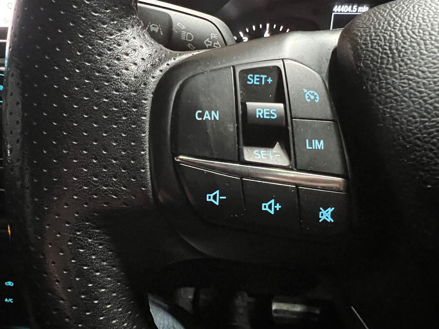 Used Ford Focus 2019 for sale - 76632940: Photo 27