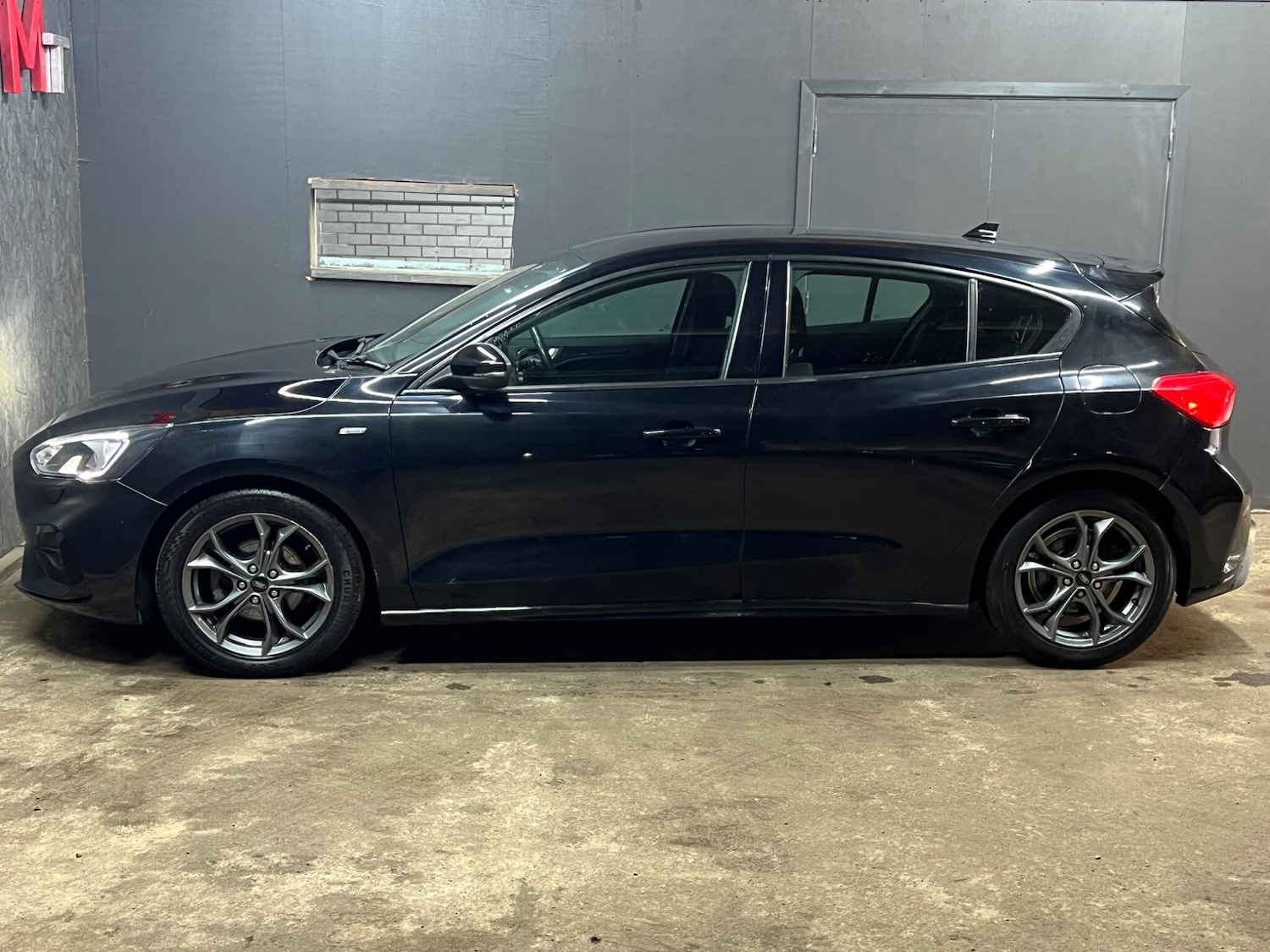 Used Ford Focus 2019 for sale - 76632940: Photo 4