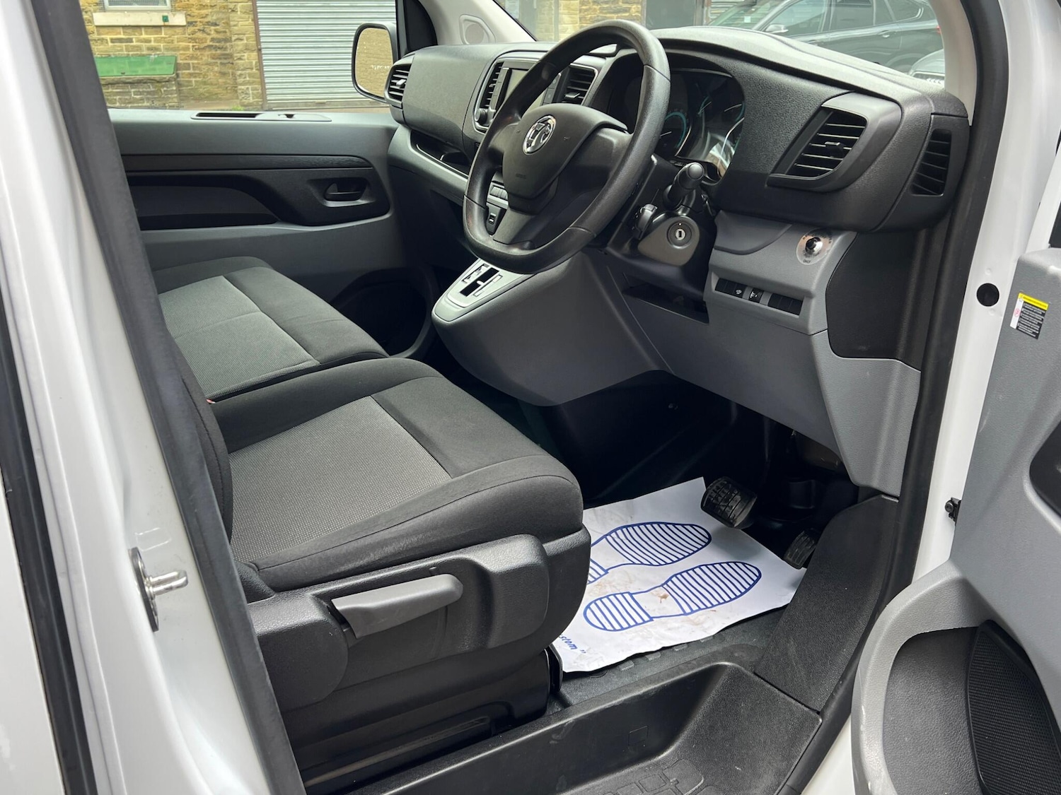 Used Vauxhall Vivaro Electric 2023 for sale - 76259322: Photo 12