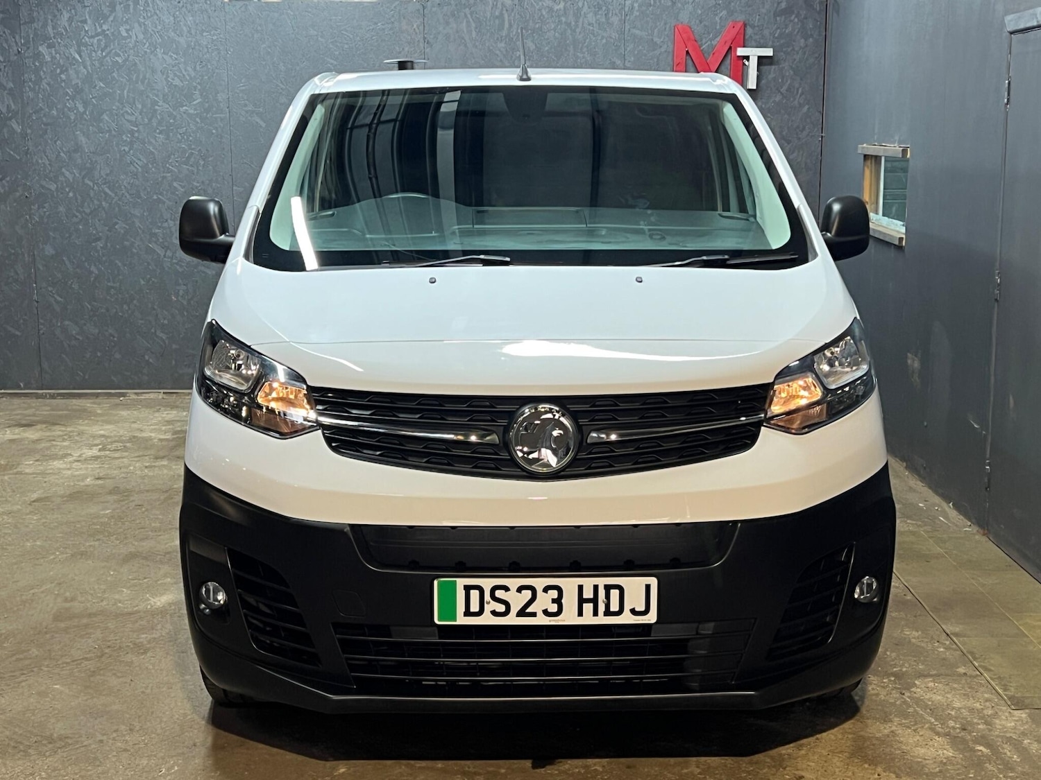 Used Vauxhall Vivaro Electric 2023 for sale - 76259322: Photo 2