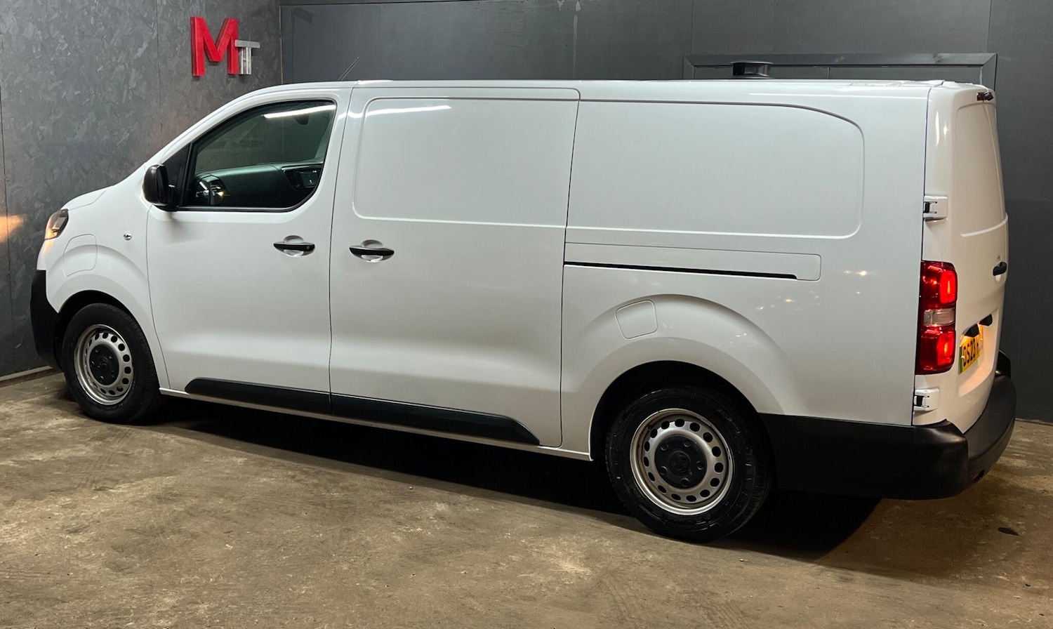 Used Vauxhall Vivaro Electric 2023 for sale - 76259322: Photo 4