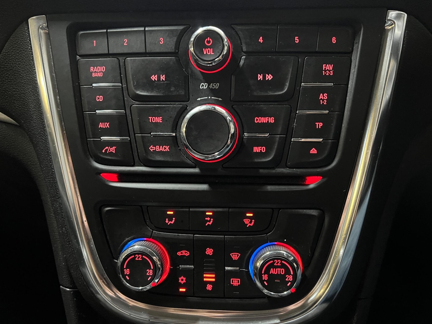 Vehicle 28