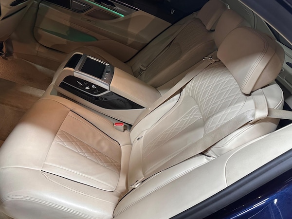 Used BMW 7 Series 2019 for sale - 76071744: Photo 20