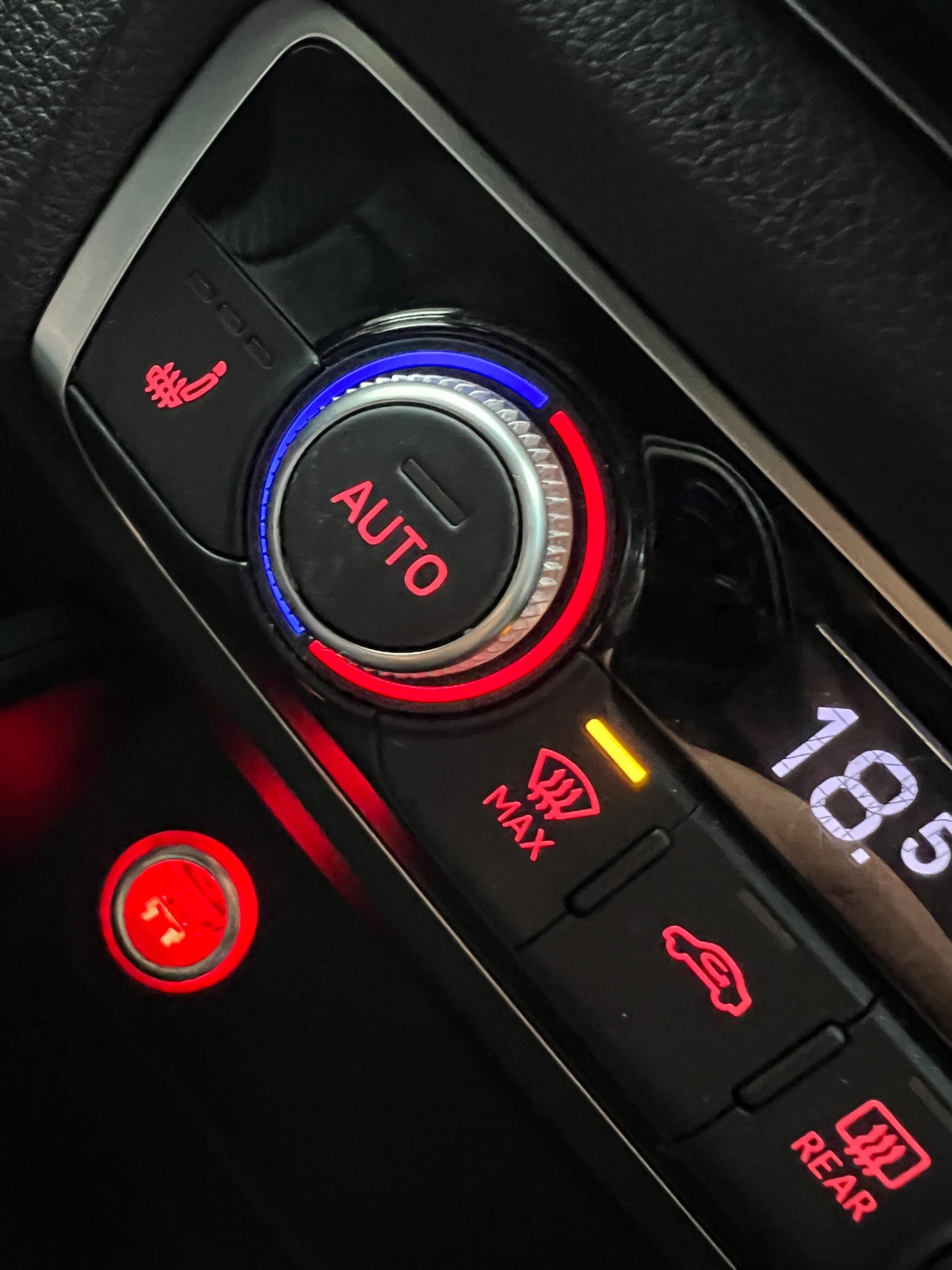 Used Audi A3 2015 for sale - 76485770: Photo 23