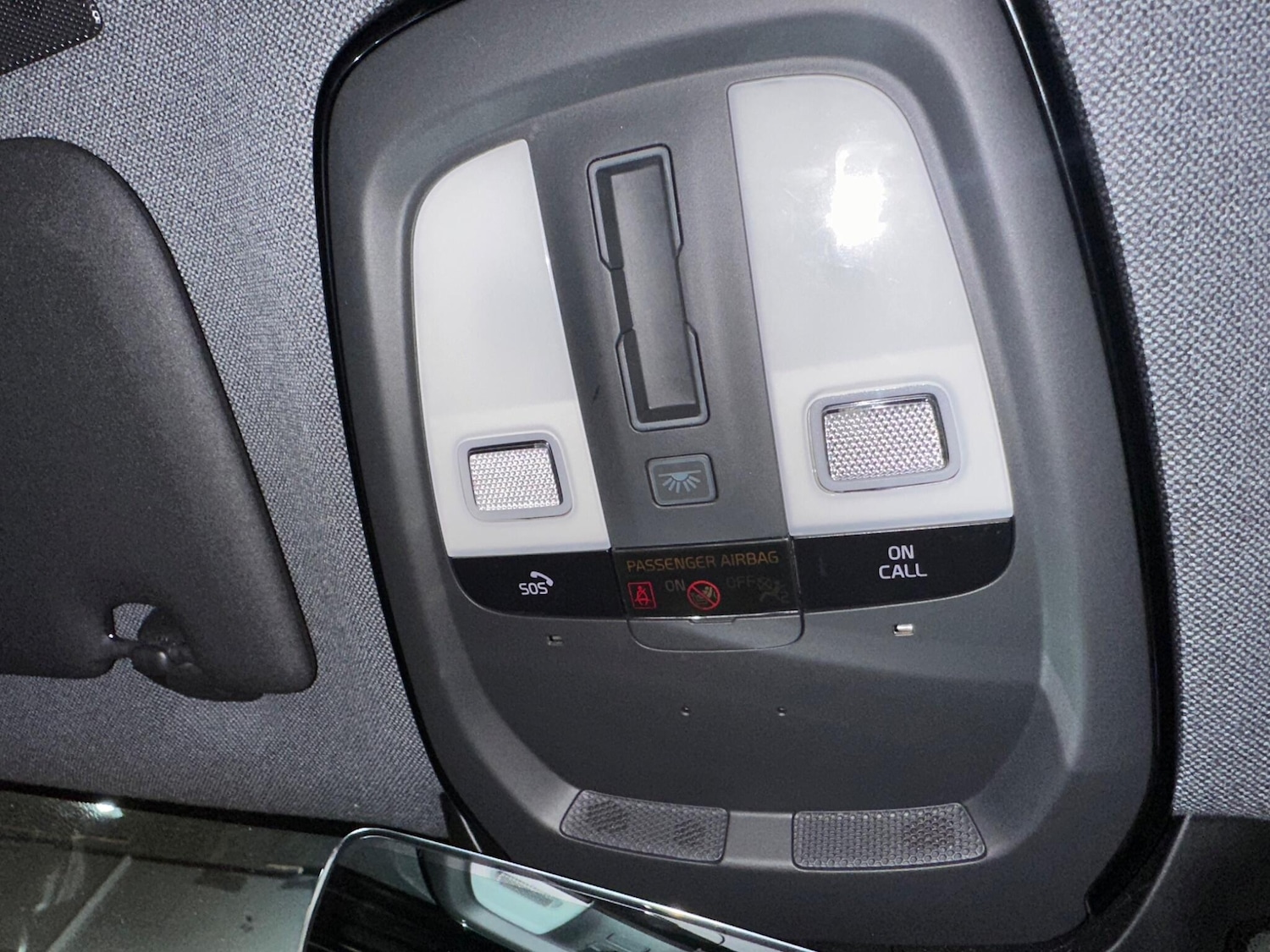 Used Volvo XC40 2021 for sale - 76484526: Photo 32