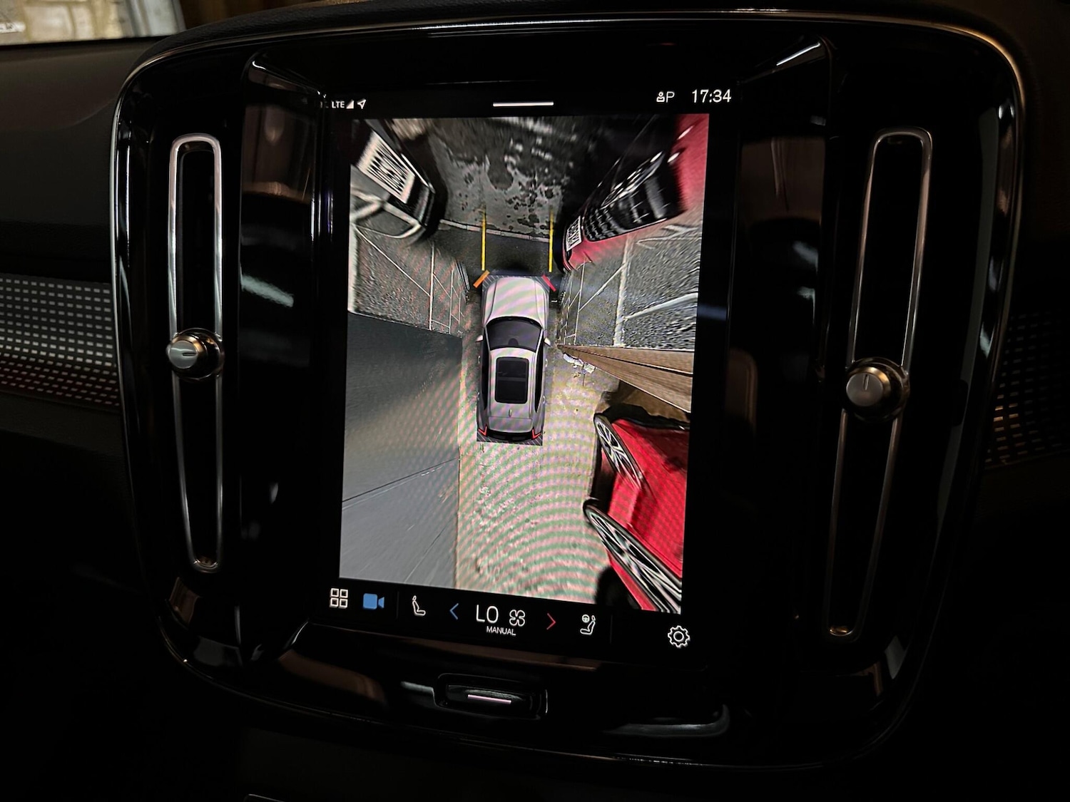 Used Volvo XC40 2021 for sale - 76484526: Photo 34