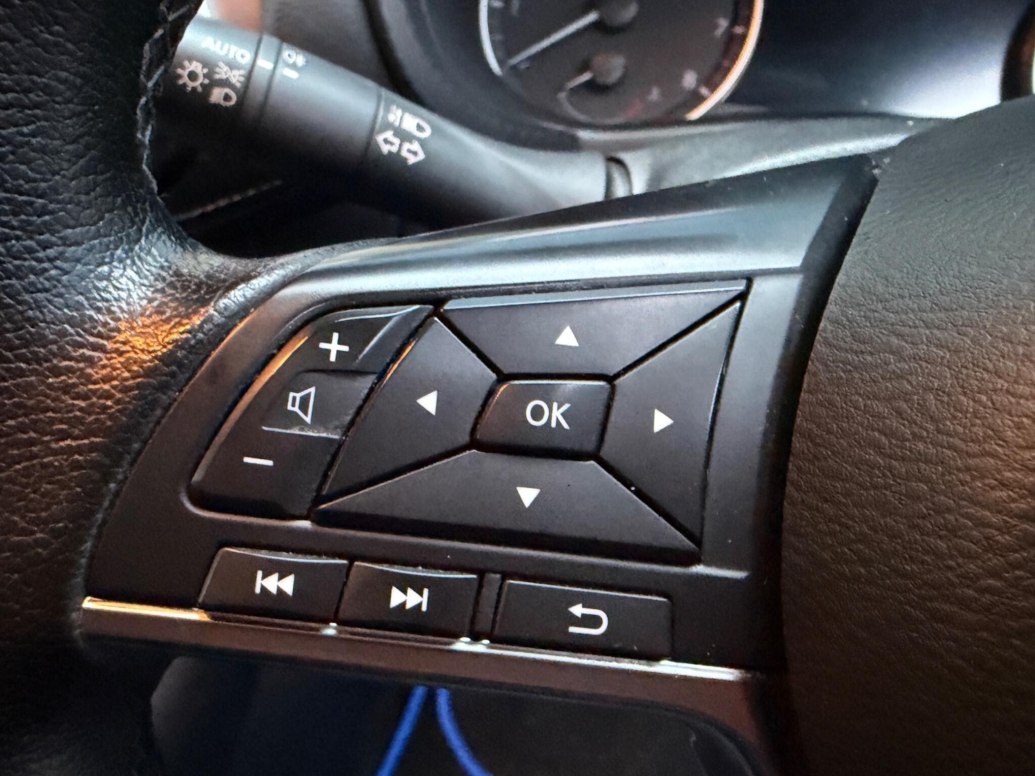 Used Nissan Juke 2023 for sale - 77279508: Photo 23