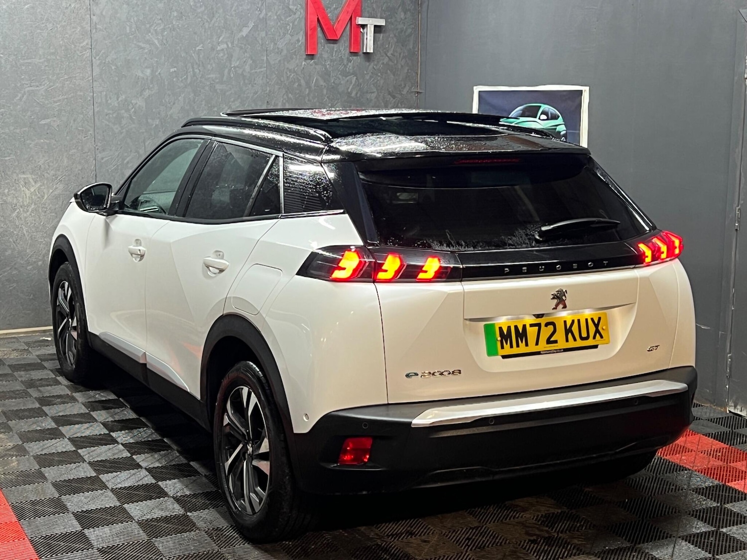 Used Peugeot E-2008 2022 for sale - 77683294: Photo 15