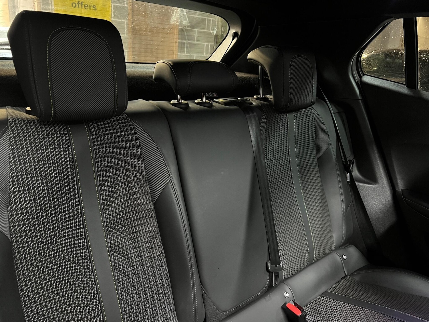 Used Peugeot E-2008 2022 for sale - 77683294: Photo 19