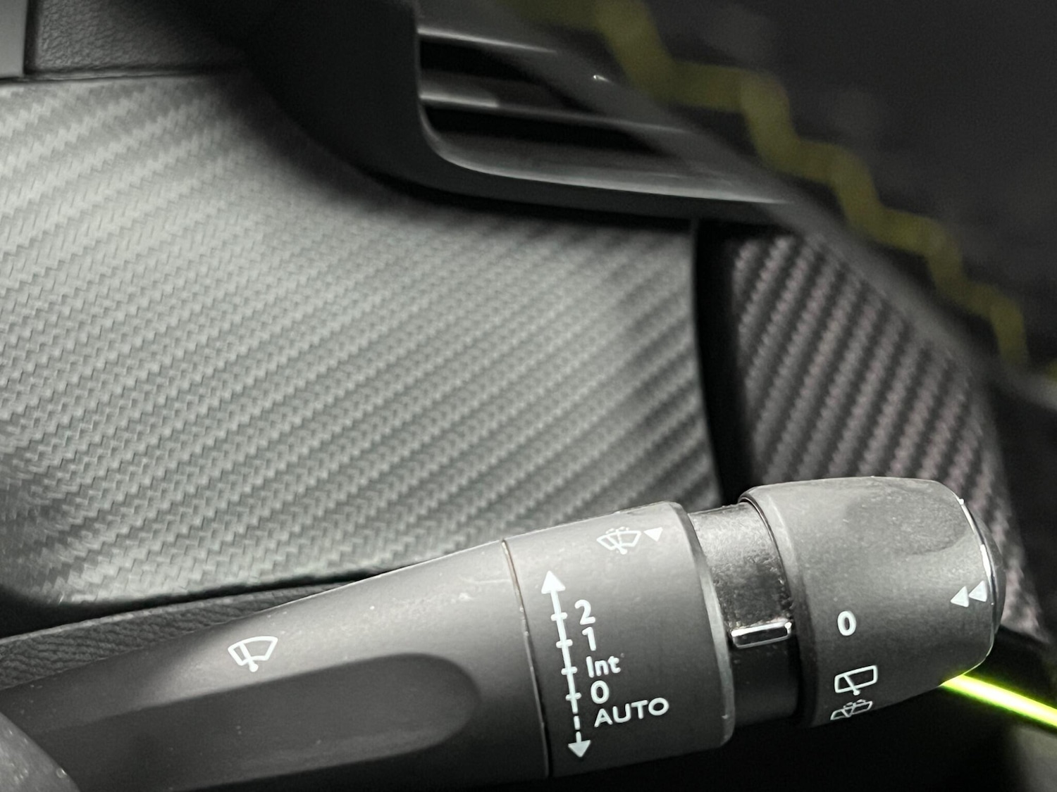 Used Peugeot E-2008 2022 for sale - 77683294: Photo 26