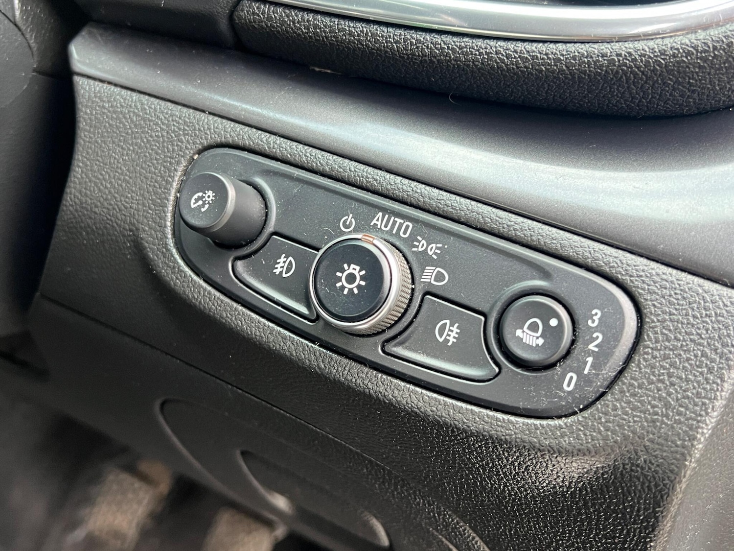 Used Vauxhall Mokka X 2017 for sale - 77882978: Photo 26