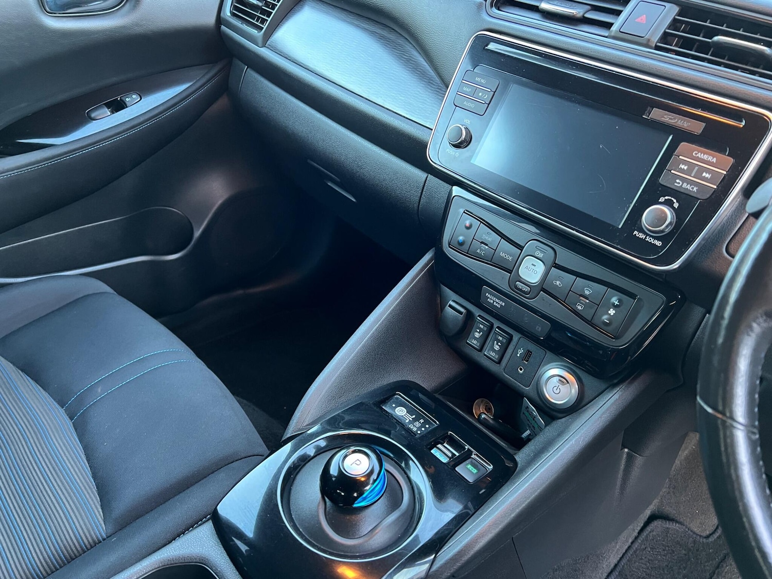 Used Nissan Leaf 2018 for sale - 76926013: Photo 19