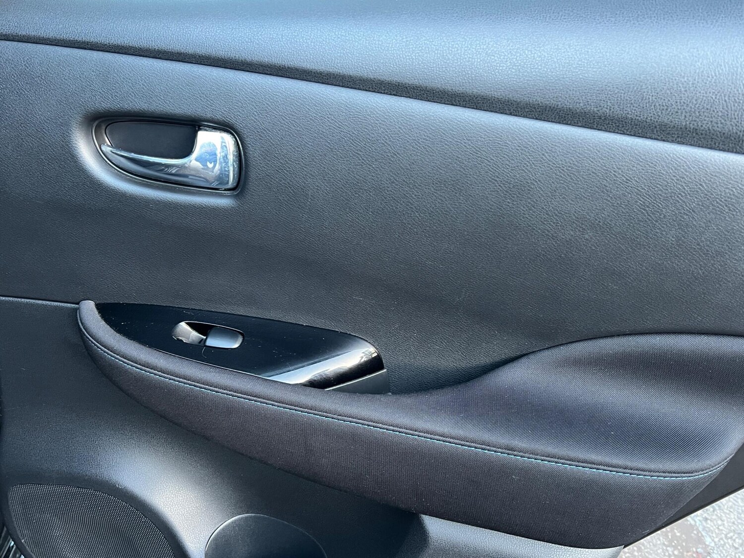 Used Nissan Leaf 2018 for sale - 76926013: Photo 32