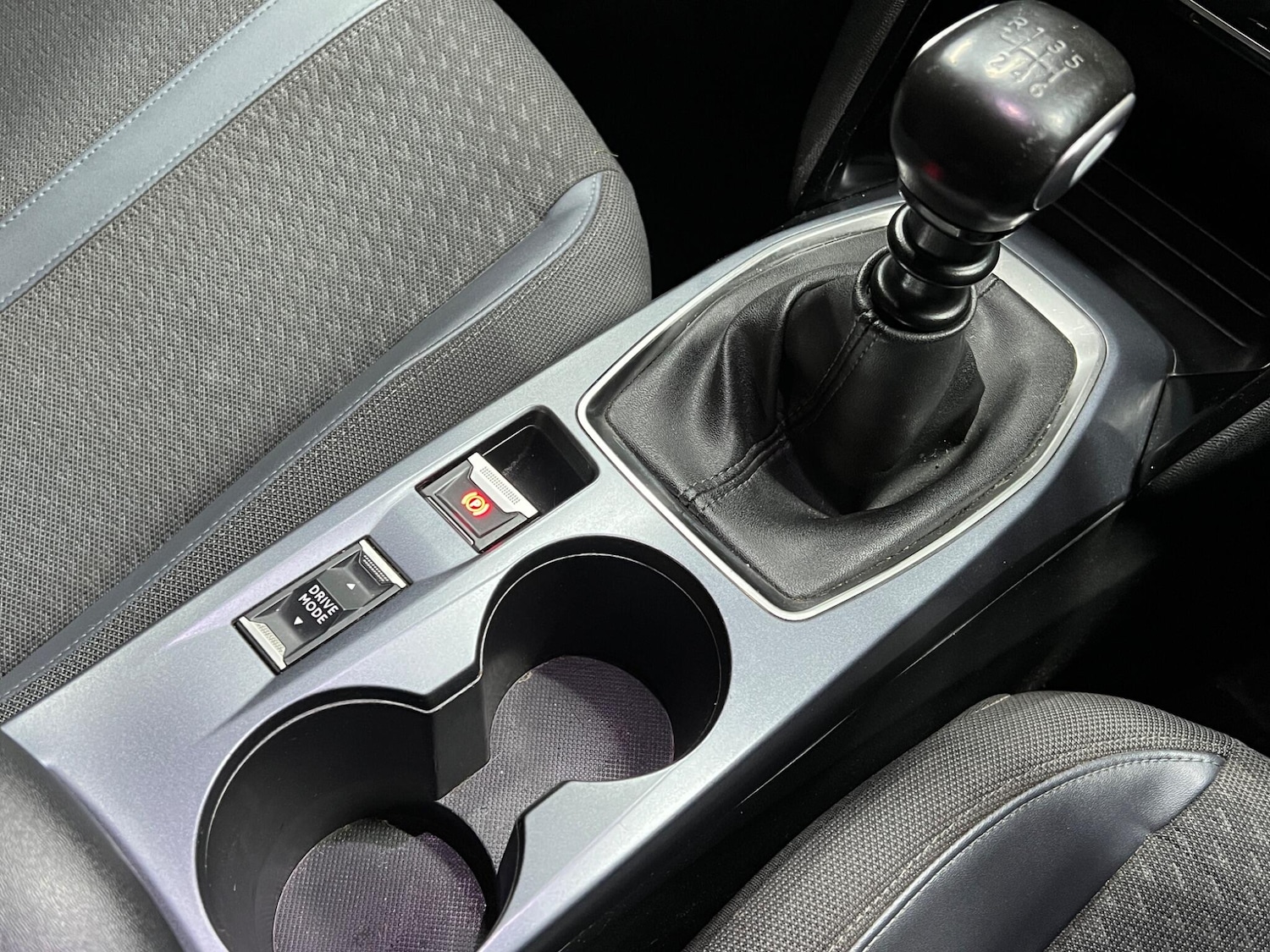 Used Peugeot 2008 2020 for sale - 76899497: Photo 15