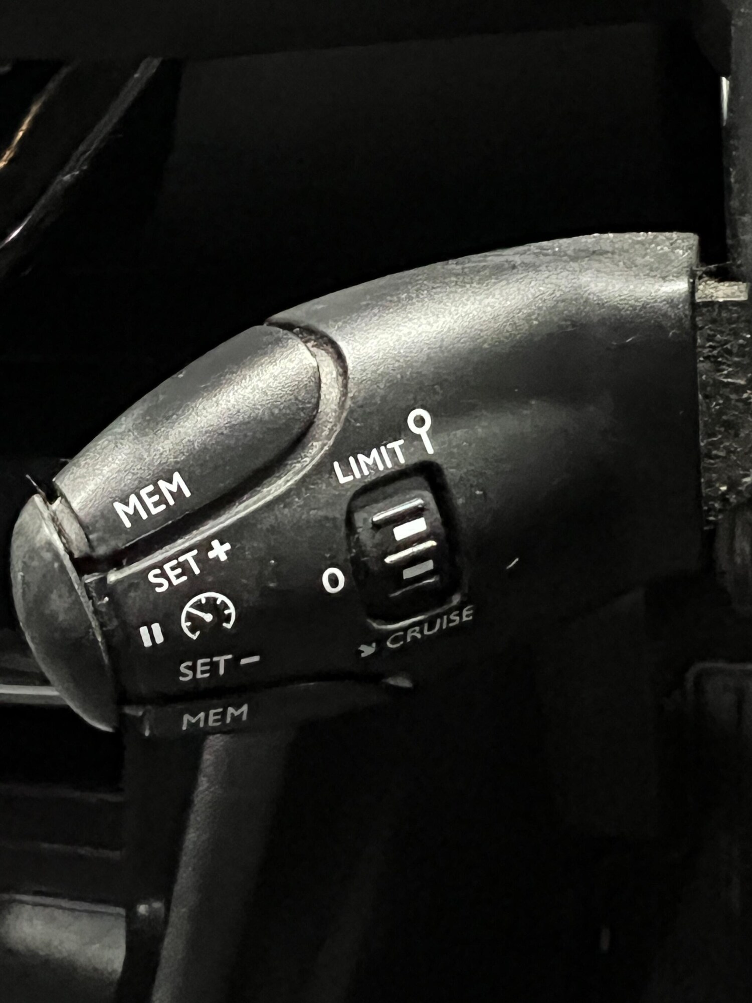 Used Peugeot 2008 2020 for sale - 76899497: Photo 24