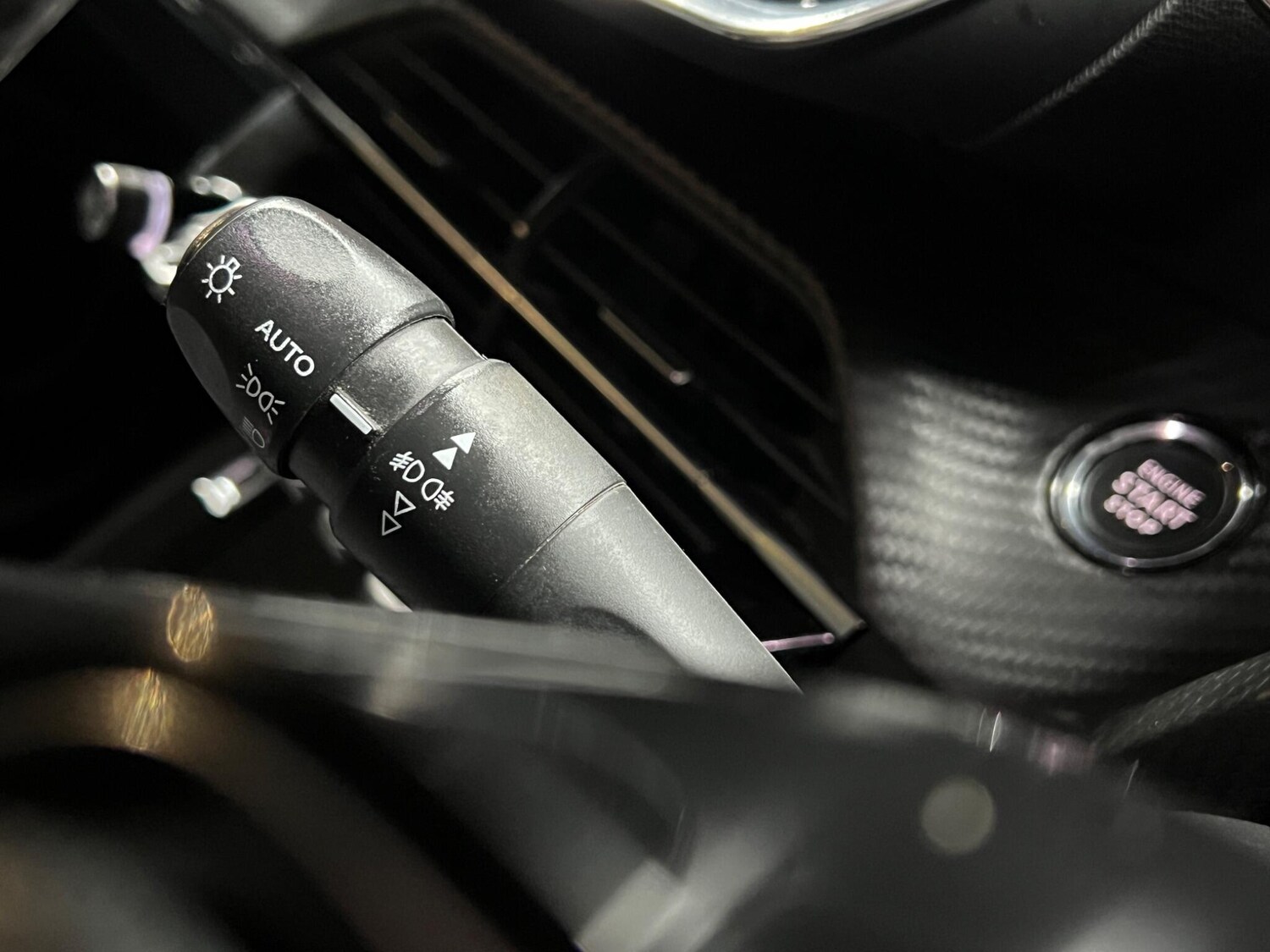 Used Peugeot 2008 2020 for sale - 76899497: Photo 25