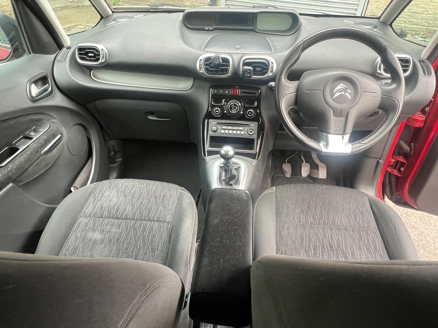 Vehicle 14