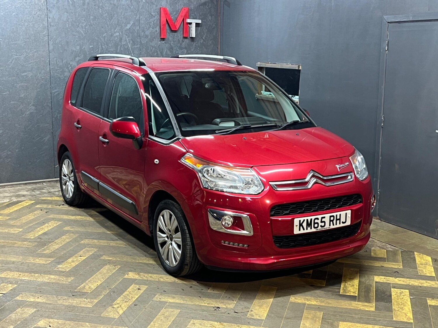 Vehicle 5