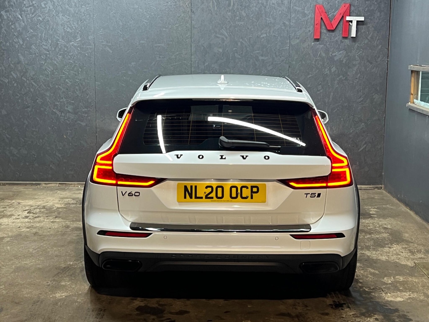 Used Volvo V60 2020 for sale - 76549117: Photo 19