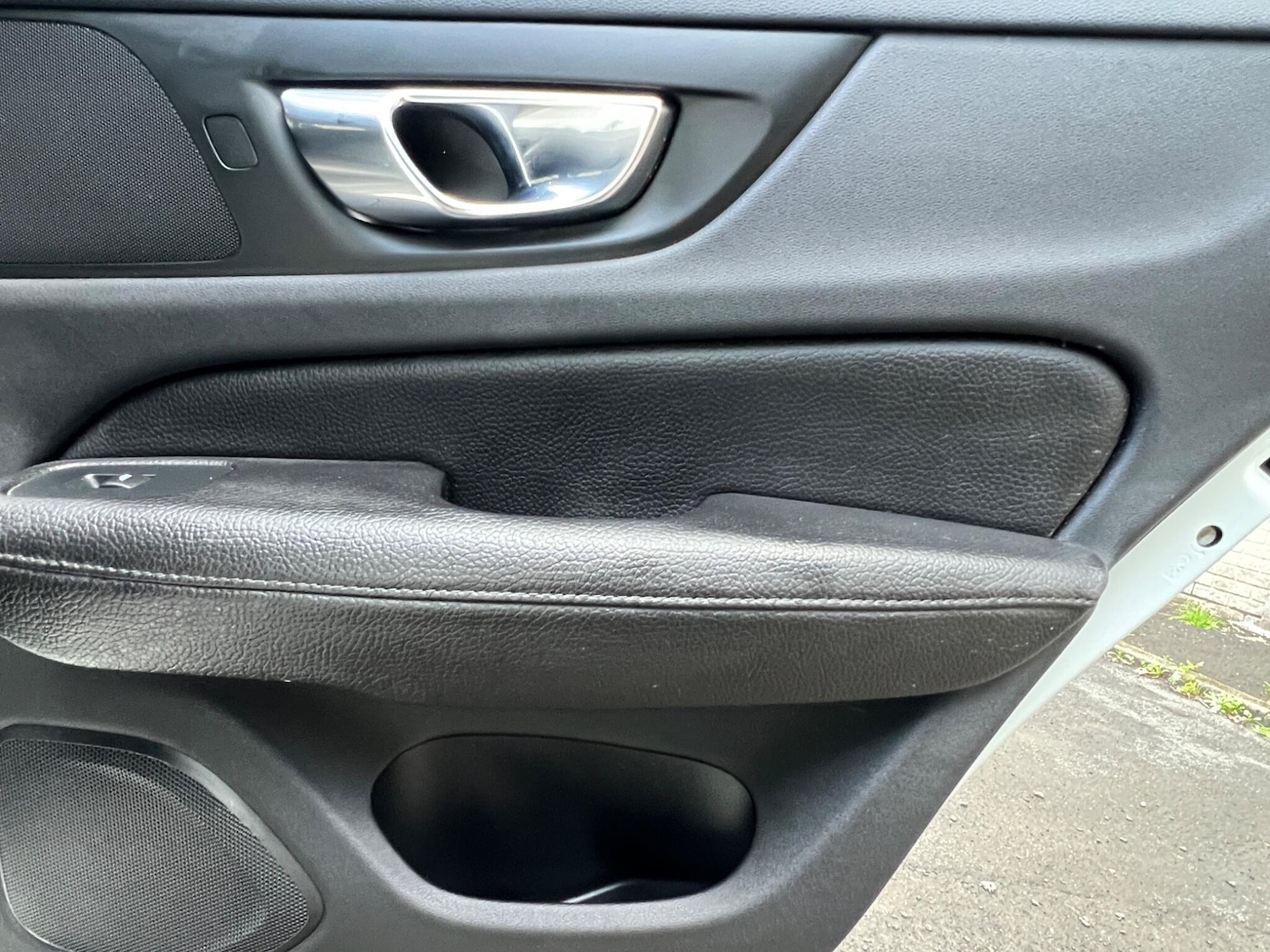 Used Volvo V60 2020 for sale - 76549117: Photo 39