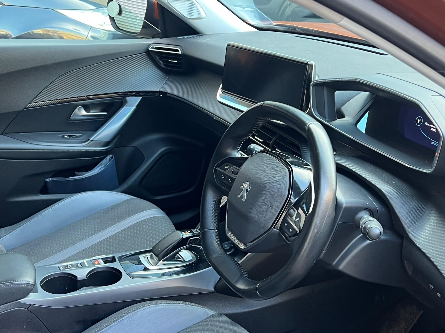 Used Peugeot 2008 2020 for sale - 77958211: Photo 15