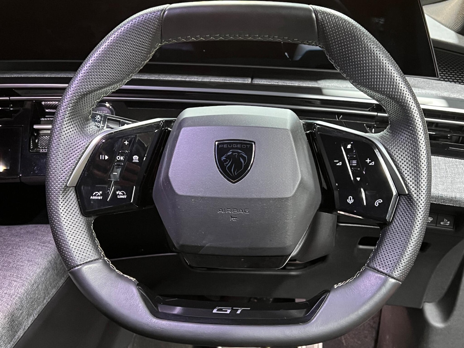 Used Peugeot 3008 2024 for sale - 77538622: Photo 38