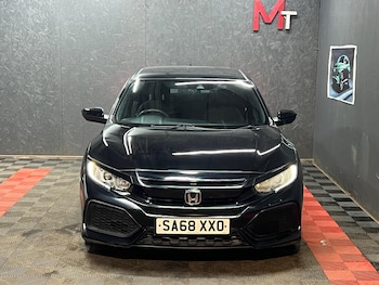 Used Honda Civic 2018 for sale - 77783571: Photo
