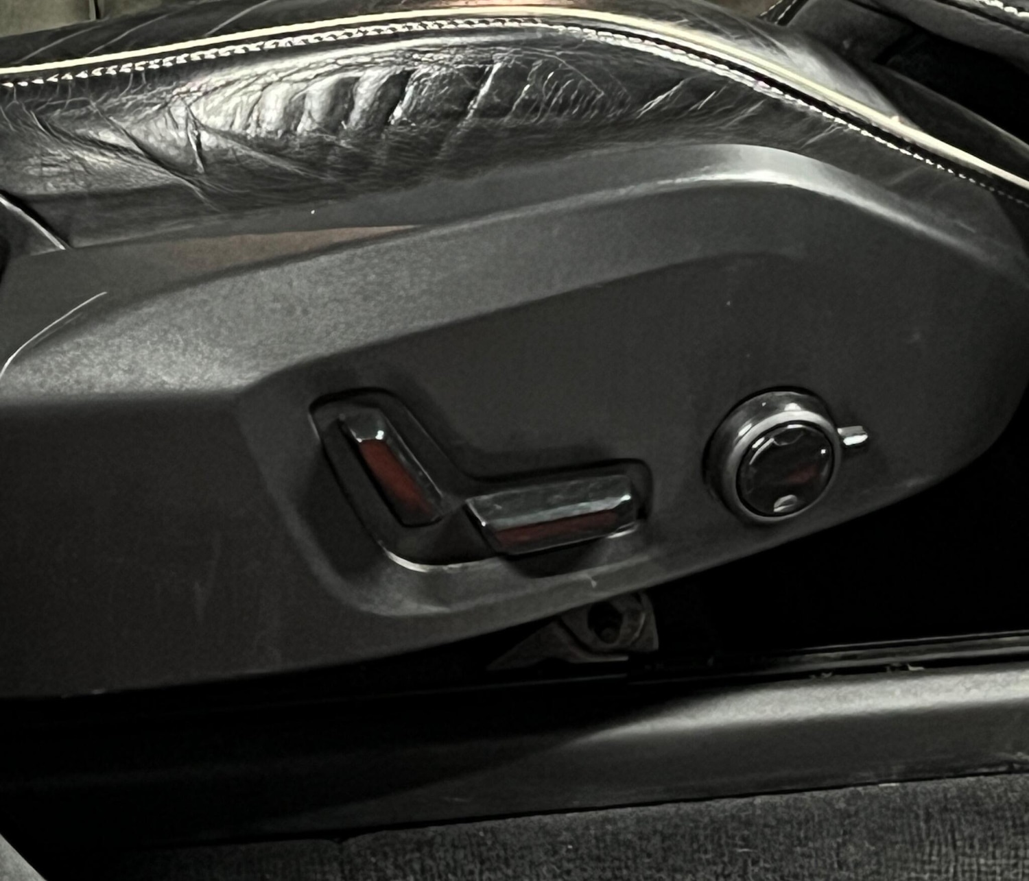 Used Volvo XC90 2015 for sale - 77320467: Photo 35